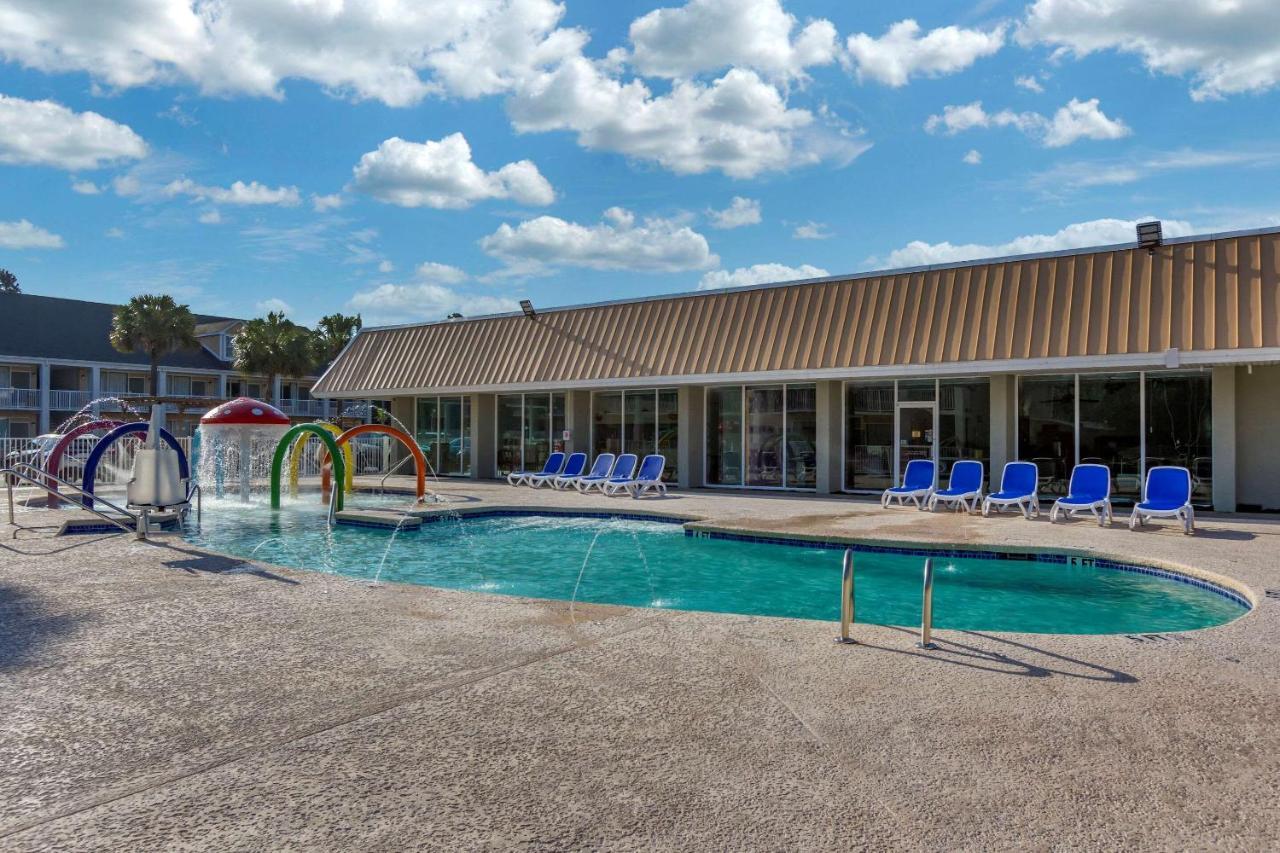 Quality Inn & Suites Pawleys Island Εξωτερικό φωτογραφία