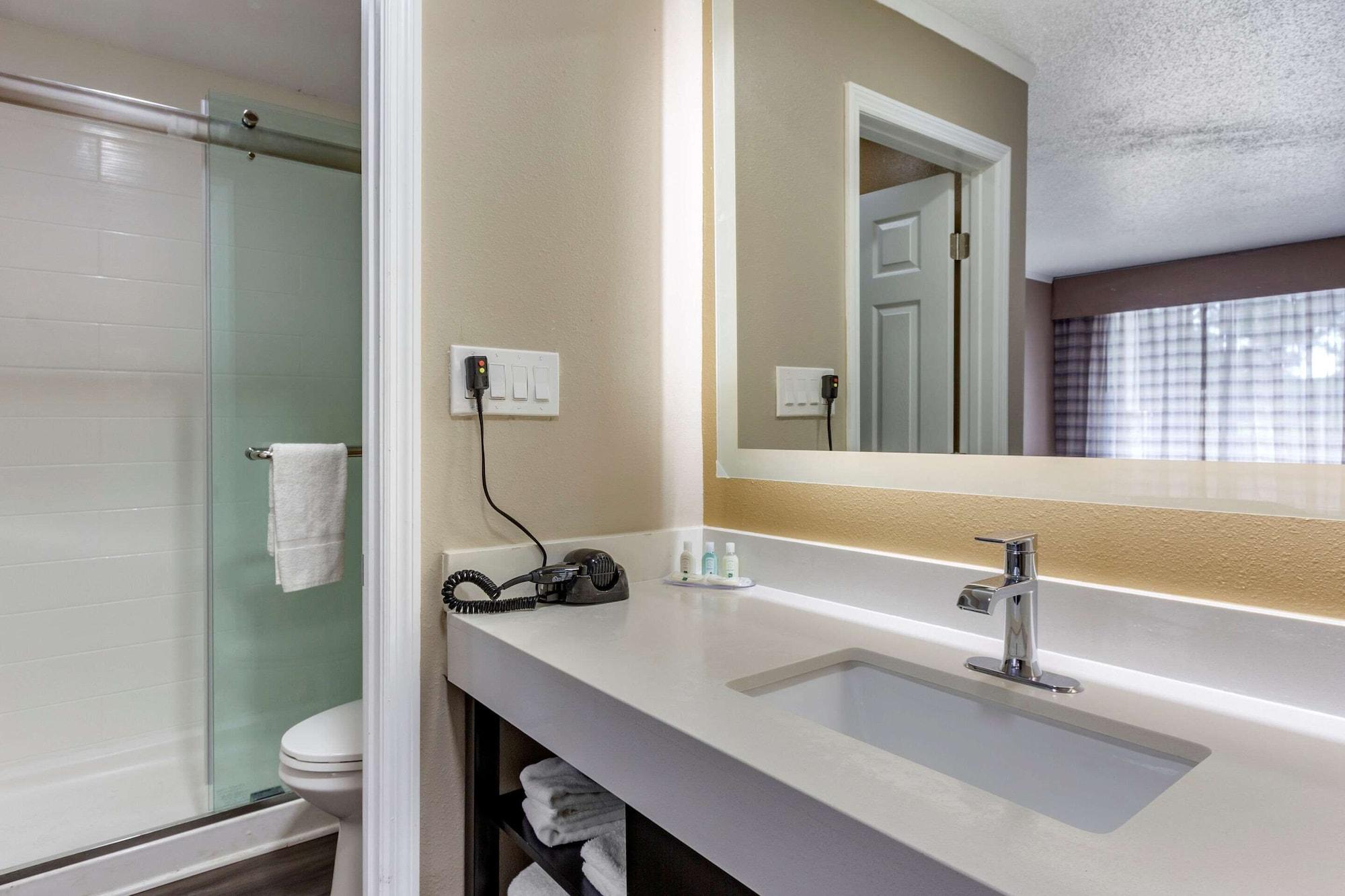 Quality Inn & Suites Pawleys Island Εξωτερικό φωτογραφία